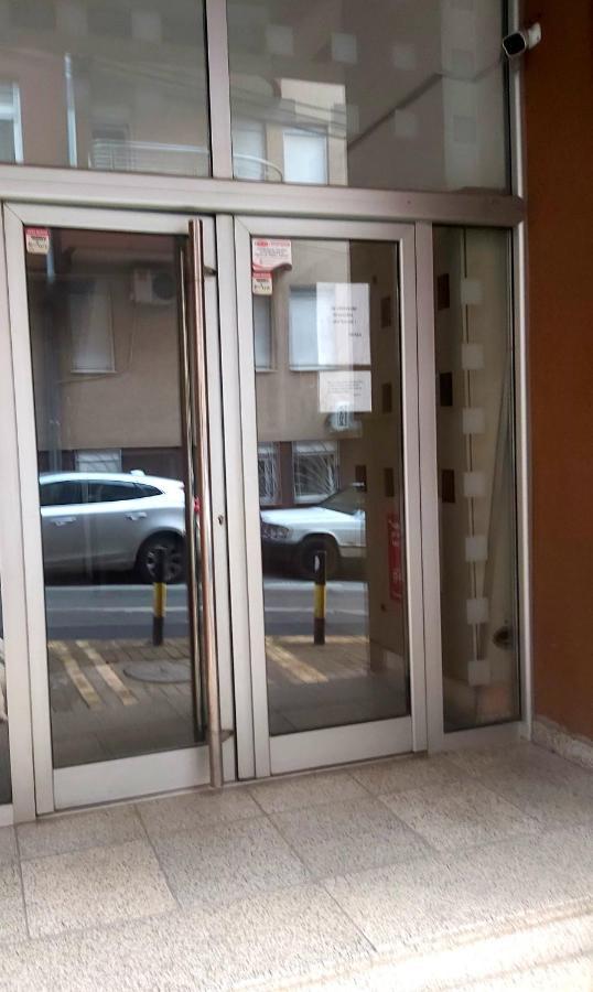Apartamento Glorry M Belgrado Exterior foto