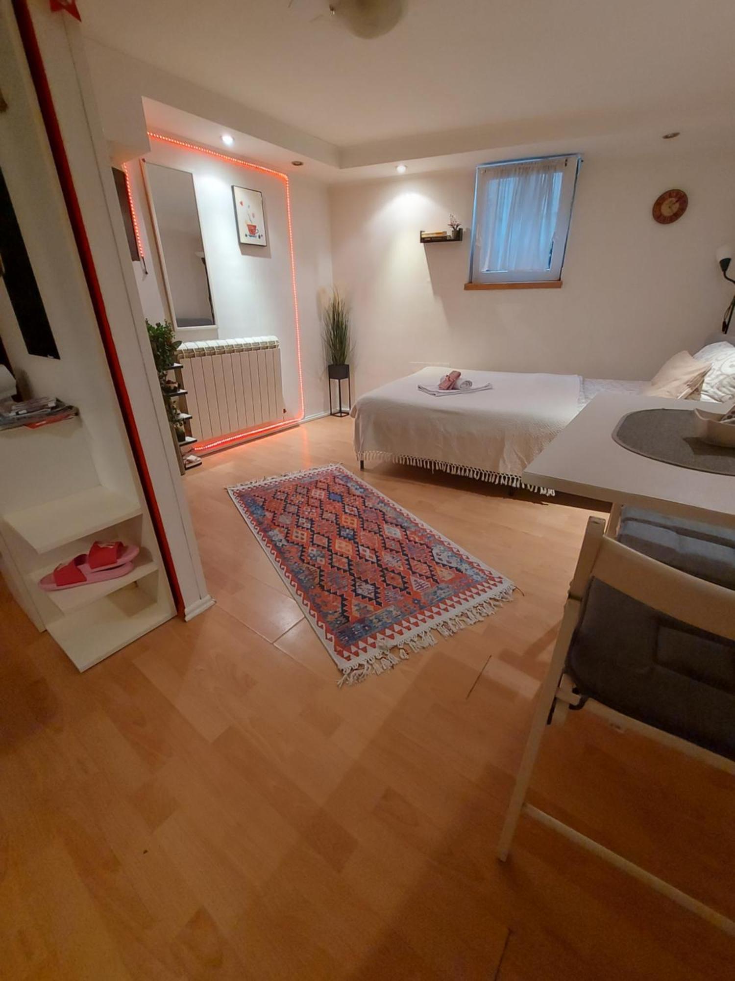 Apartamento Glorry M Belgrado Exterior foto